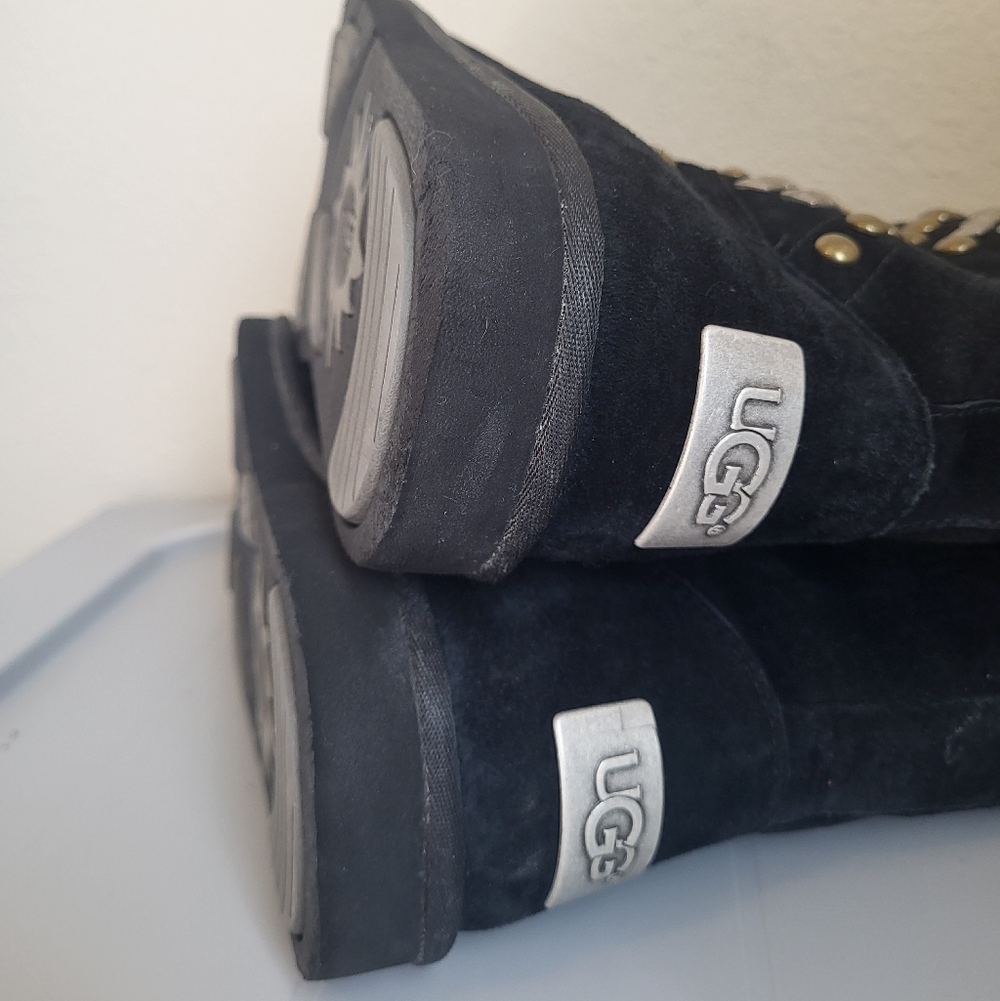 UGG Women's Avondale Black Boots with Gold and Silver Accents, Size Womens 7 - Picture 9 of 10